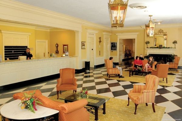 Natural Bridge Historic Hotel & Conference Center (Glasgow)